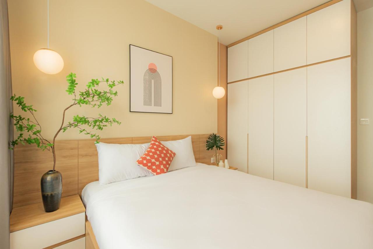 9Trip Stay In Soho Residence - 3 Bedrooms Apartment In District 1, Next To Bui Vien Walking Street - Free Saigon Nightlife Walking Tour Ho-Chi-Minh-Stadt Exterior foto