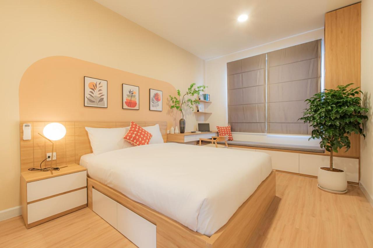9Trip Stay In Soho Residence - 3 Bedrooms Apartment In District 1, Next To Bui Vien Walking Street - Free Saigon Nightlife Walking Tour Ho-Chi-Minh-Stadt Exterior foto
