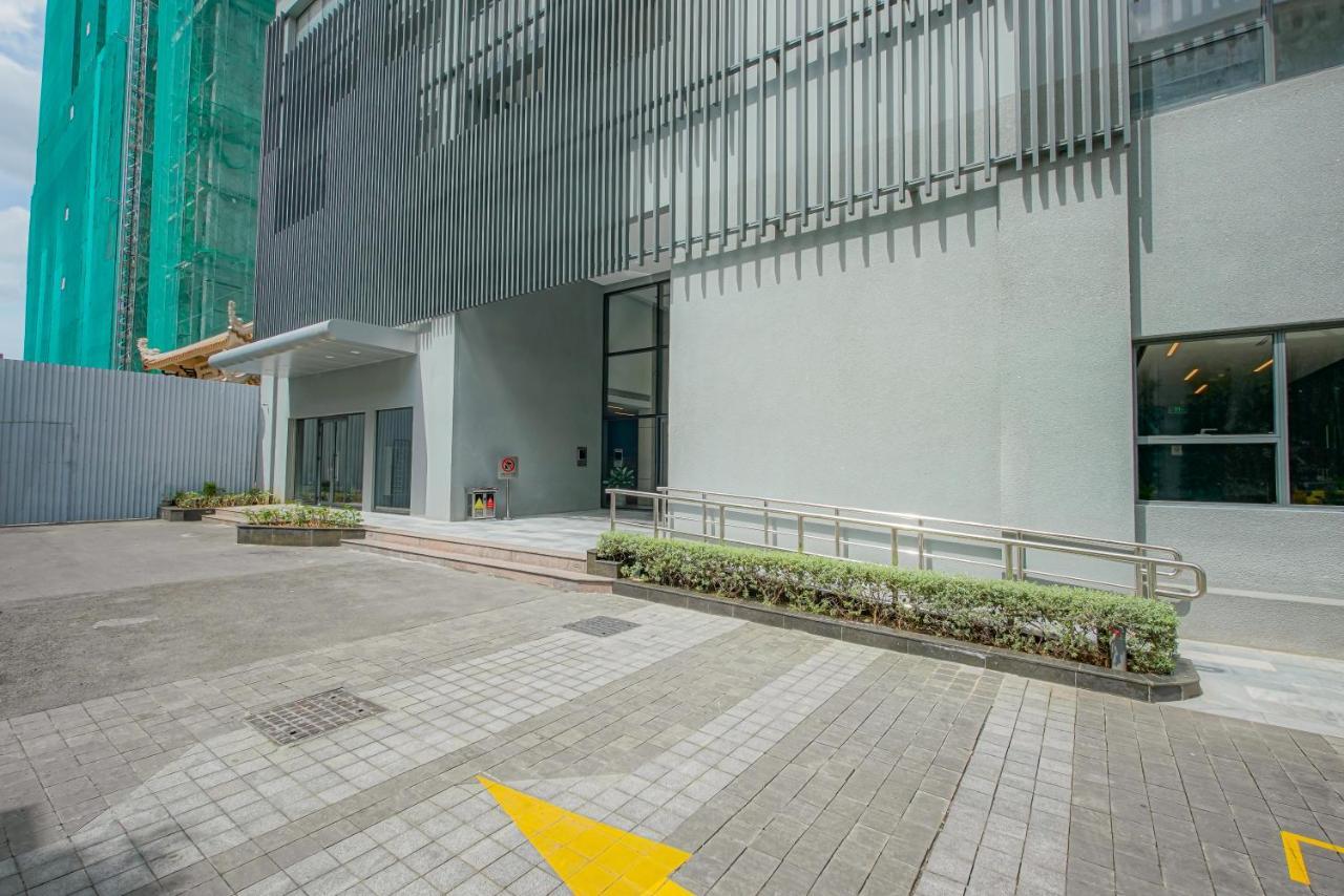 9Trip Stay In Soho Residence - 3 Bedrooms Apartment In District 1, Next To Bui Vien Walking Street - Free Saigon Nightlife Walking Tour Ho-Chi-Minh-Stadt Exterior foto